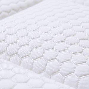 Cooling fabric layer